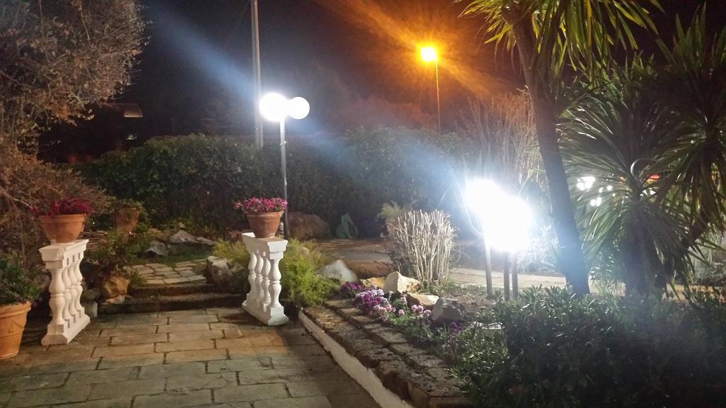 Bed & Breakfast Santa Fara バーリ エクステリア 写真