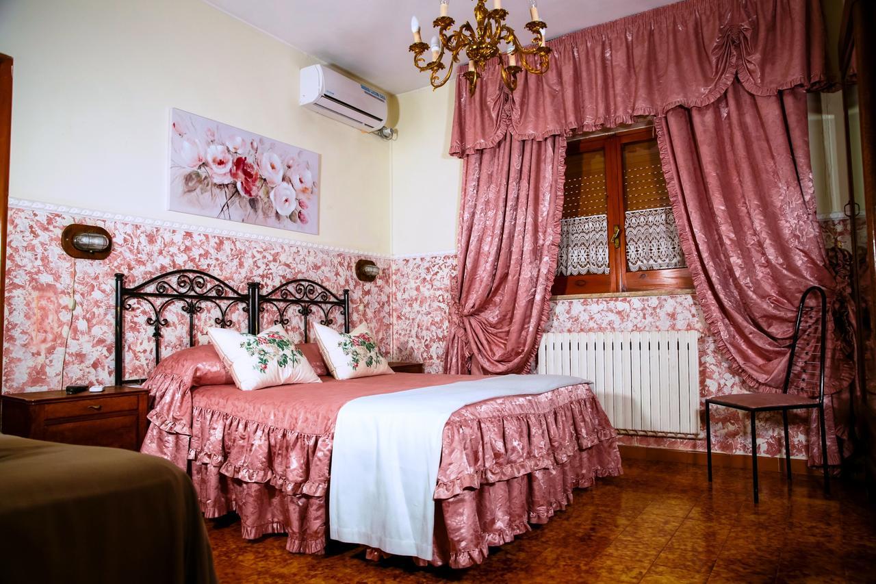 Bed & Breakfast Santa Fara バーリ エクステリア 写真