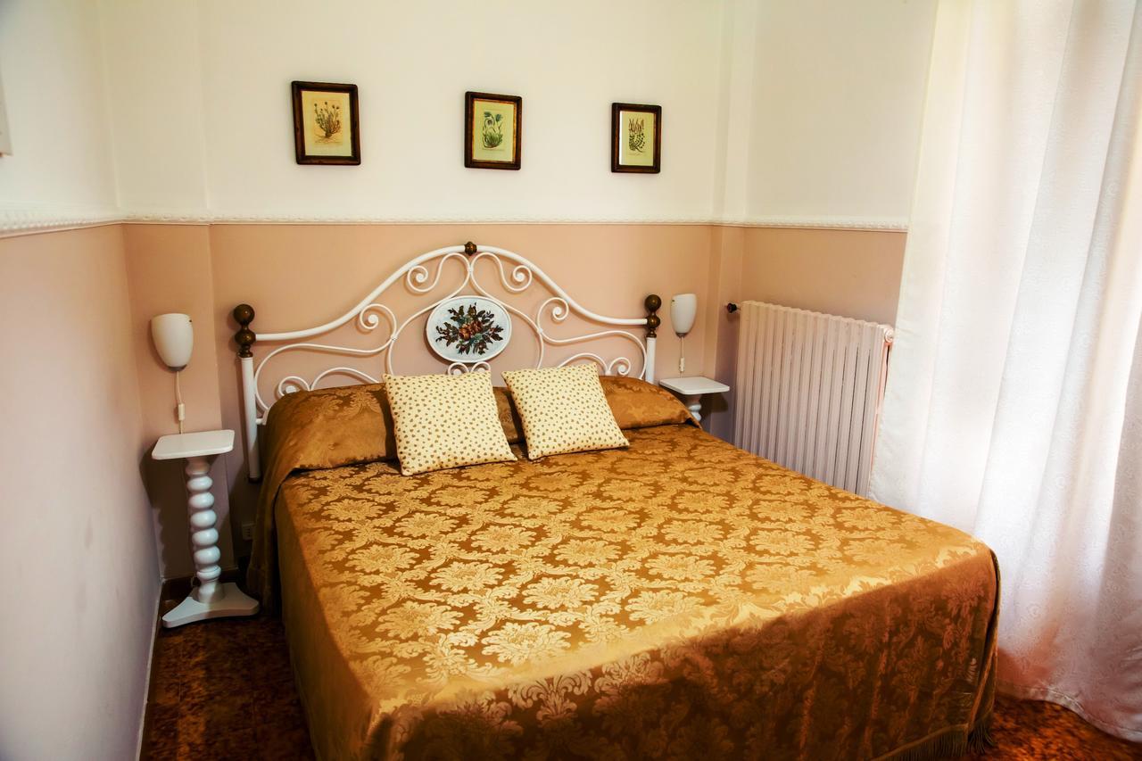 Bed & Breakfast Santa Fara バーリ エクステリア 写真