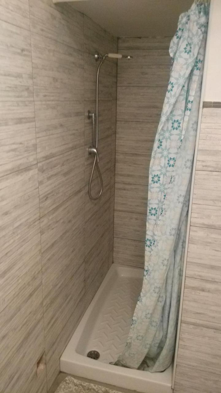 Bed & Breakfast Santa Fara バーリ エクステリア 写真