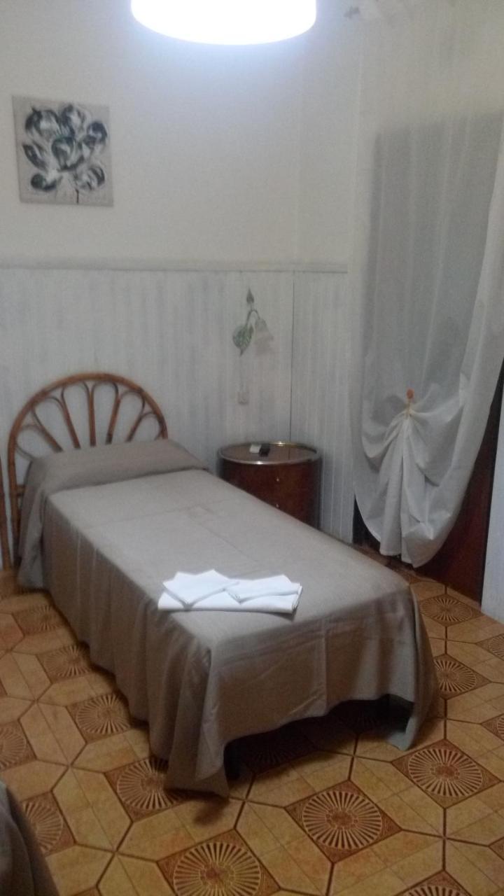 Bed & Breakfast Santa Fara バーリ エクステリア 写真