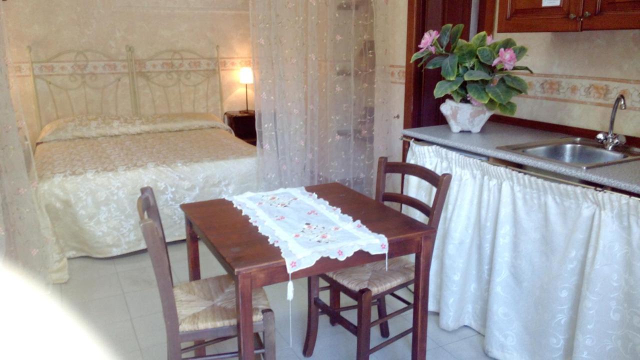 Bed & Breakfast Santa Fara バーリ エクステリア 写真